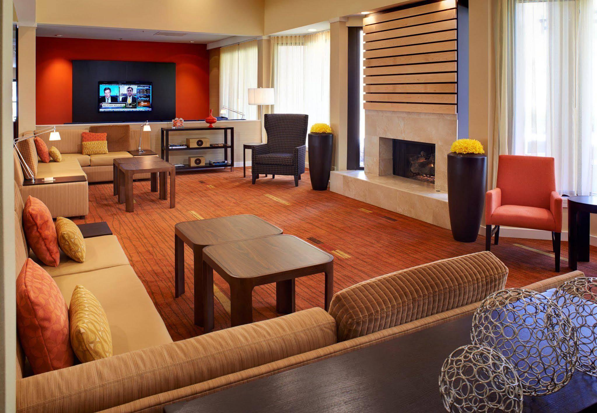 Comfort Inn & Suites Arlington Heights - Buffalo Grove Zewnętrze zdjęcie